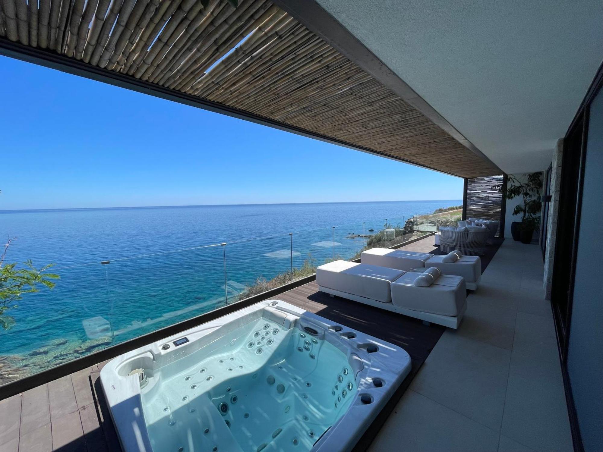 Mystique Luxury Suite Achlia Buitenkant foto